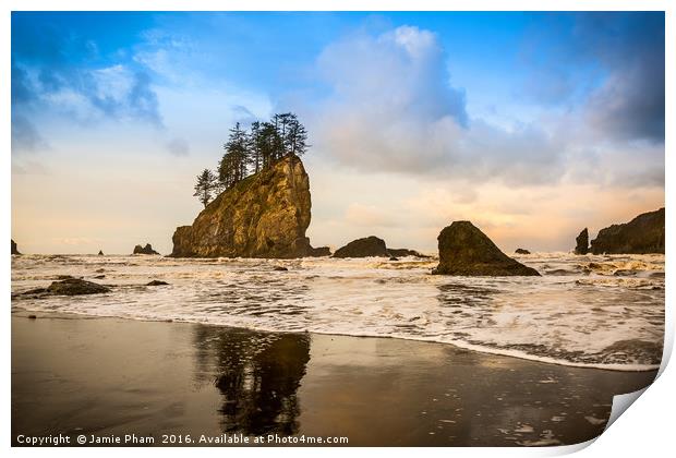 Second Beach in Olympic National Park located in W Print by Jamie Pham