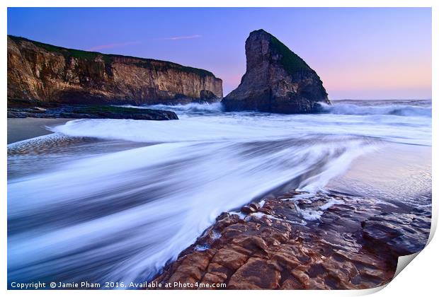 Dramatic view of Shark Fin Cove Print by Jamie Pham