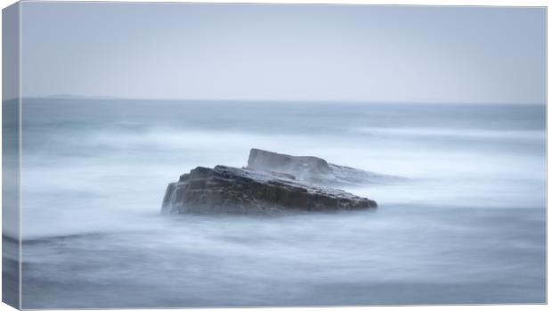 Long exposure northumberland coast Canvas Print by chris smith