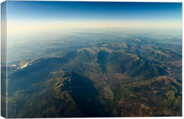 High Altitude Photo Of Planet Earth Horizon Canvas Print by Radu Bercan