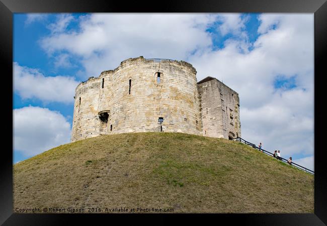 Clifford's Tower in York  historical building. Framed Print by Robert Gipson