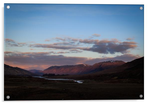 Scottish highlands sunset  Acrylic by chris smith