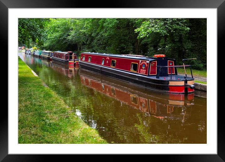 Llangollen canal Framed Mounted Print by Rob Lester
