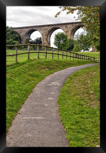  Cefn Mawr (Newbridge) viaduct Framed Print by Rob Lester