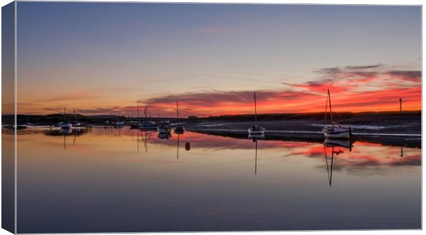Reflections of a beautiful sunset Burnham Overy Canvas Print by Gary Pearson
