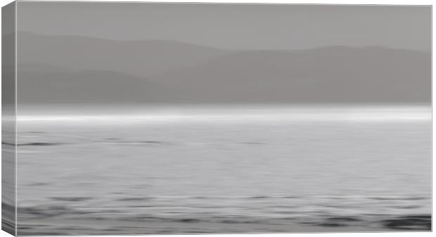 Mist on Brean Sands Canvas Print by Sue Dudley