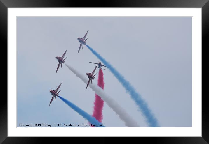 The Red Arrows Framed Mounted Print by Phil Reay