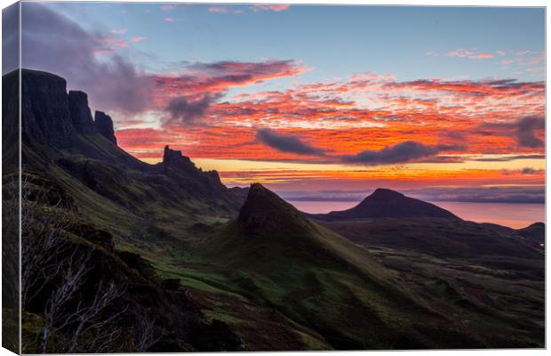 Sunrise @ Quiraing, Isle of Skye Canvas Print by Thomas Schaeffer