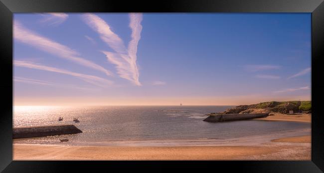 Sandy Bay at Cullercoats Framed Print by Naylor's Photography