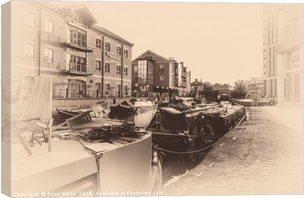 Period style image of Leeds Liverpool Canal at Gra Canvas Print by Brian R White