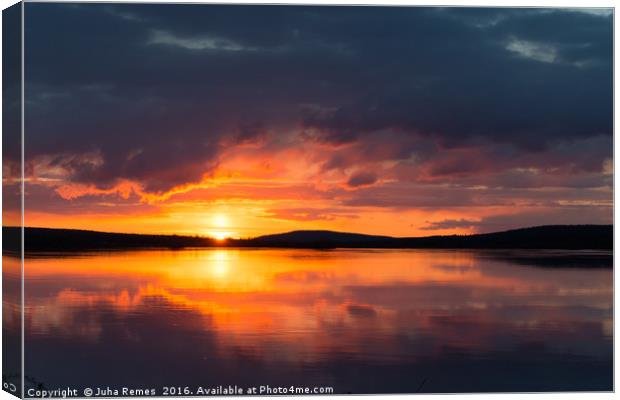 Lapland Sunset Canvas Print by Juha Remes