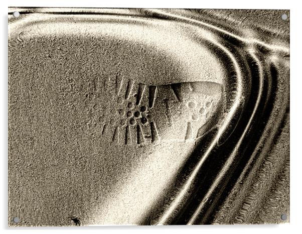Footprint in the sand Acrylic by Ian Jeffrey