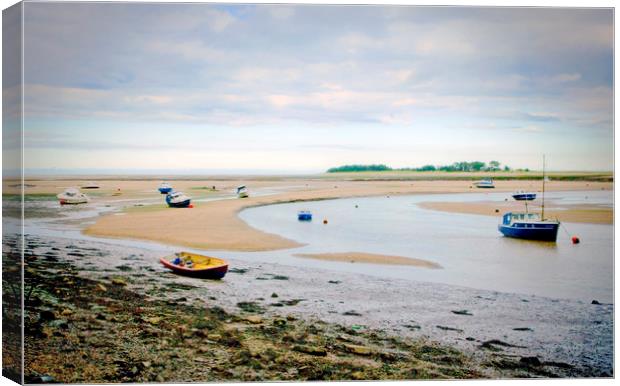 A time to dream.  Wells Next To Sea Canvas Print by Darren Burroughs
