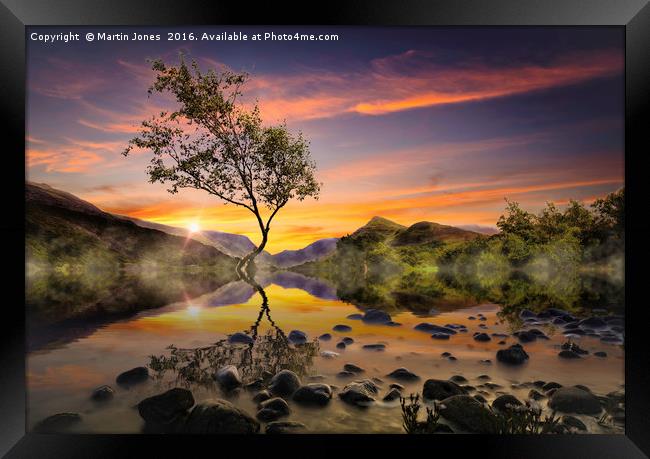 Sunrise over Llyn Padarn, Snowdonia. Framed Print by K7 Photography