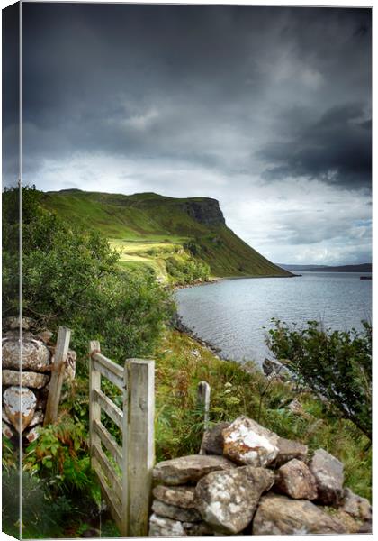 Torvaig Canvas Print by Alan Simpson