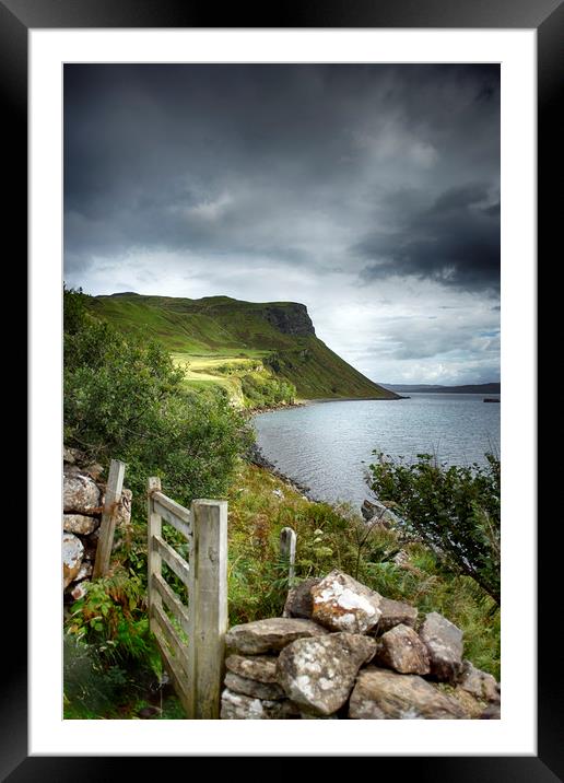 Torvaig Framed Mounted Print by Alan Simpson