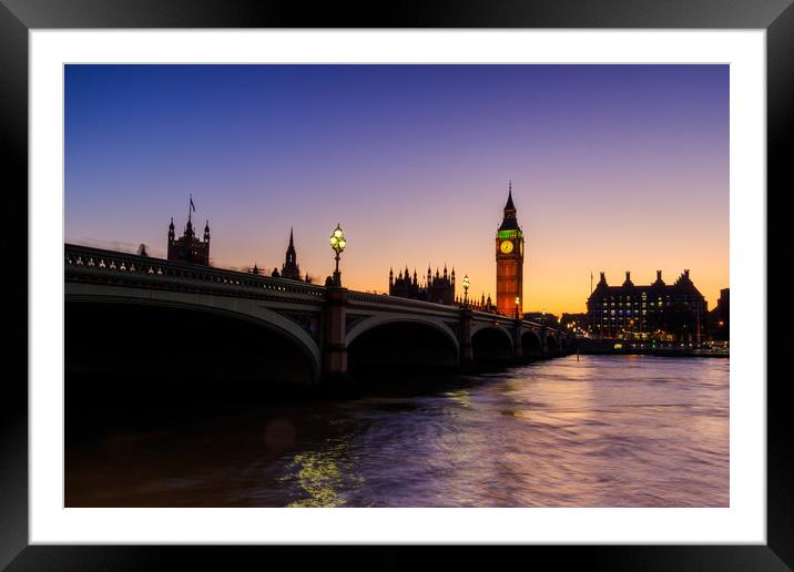 Westminster bridge  Framed Mounted Print by chris smith