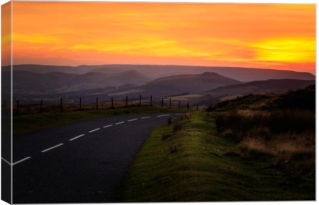 Peak district Sunset  Canvas Print by chris smith