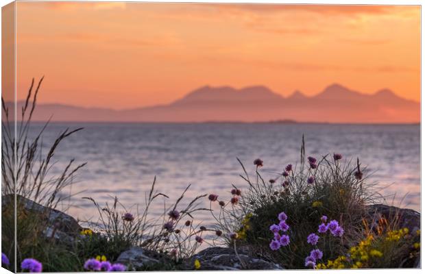 Scottish Hebrides sunset Canvas Print by geoff shoults