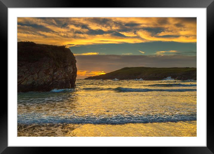 Sunset at cable Bay Framed Mounted Print by Rob Lester