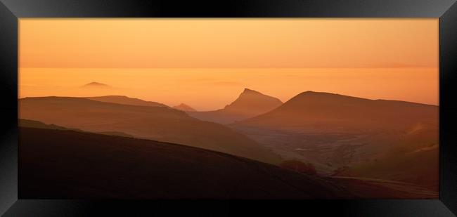 Towards Chrome Hill, Peak District, dawn Framed Print by geoff shoults