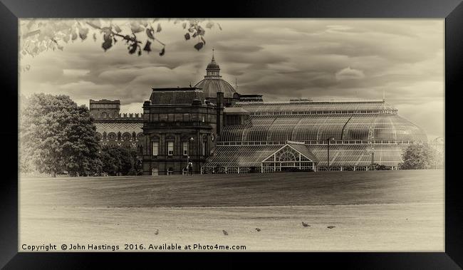 The Peoples Palace Framed Print by John Hastings