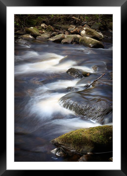 Flowing stream    Framed Mounted Print by chris smith