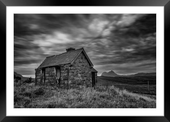 Suilven and the Old House at Elphin Framed Mounted Print by Derek Beattie