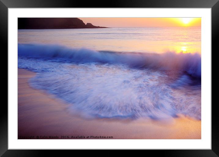 Breaking wave Framed Mounted Print by Colin Woods