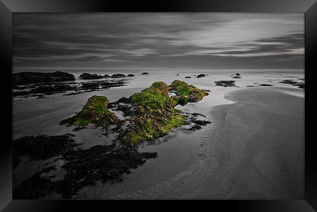 Waning Tide Framed Print by Mark Robson