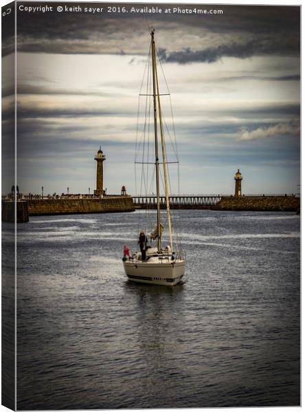 Returning Home Canvas Print by keith sayer