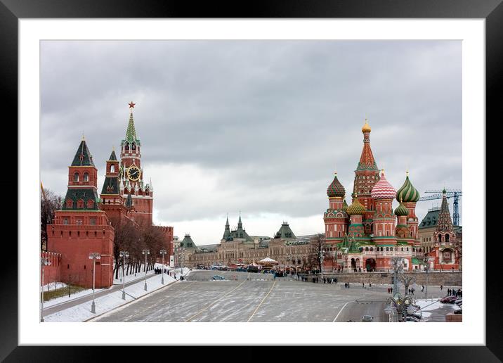 Spasskaya tower of the Kremlin. Framed Mounted Print by Valerii Soloviov