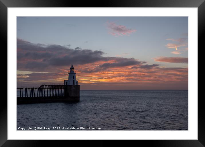 Sunrise over the North Sea at Blyth.  Framed Mounted Print by Phil Reay
