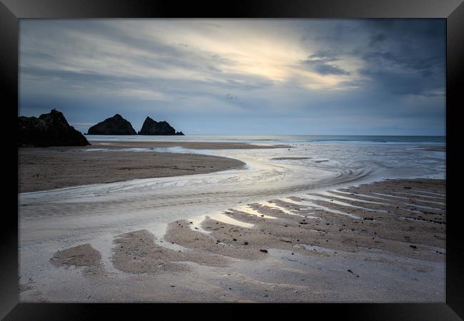 Hollywell bay  Framed Print by chris smith