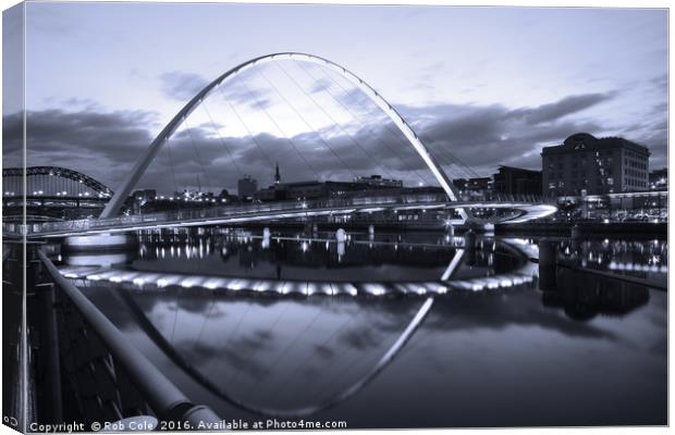 Gateshead Millennium Bridge, Newcastle, Tyne and W Canvas Print by Rob Cole