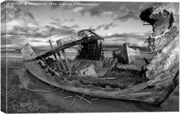 Mono Shipwrecks At Fleetwood Canvas Print by Gary Kenyon