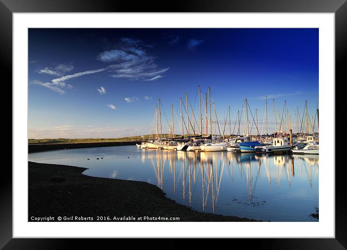 Amble Harbour Framed Mounted Print by Gwil Roberts