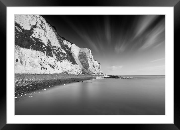 White Cliffs of Dover Framed Mounted Print by Ian Hufton