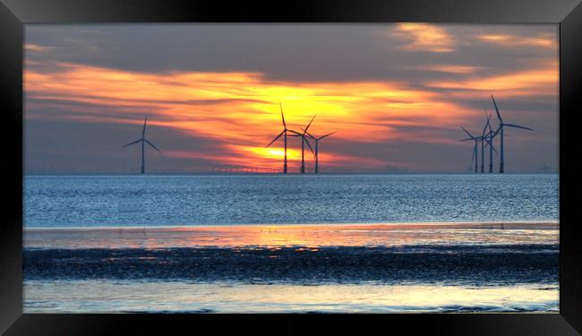 turbine silhouettes Framed Print by sue davies