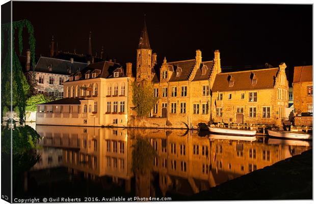 Bruges night scene Canvas Print by Gwil Roberts