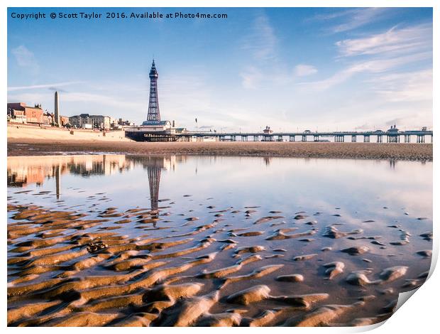 North by North pier Print by Scott Taylor