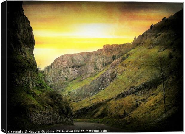 Sunset over Cheddar Gorge. Canvas Print by Heather Goodwin