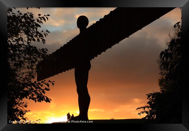Angel of the North Sunset, Newcastle-Gateshead Framed Print by Rob Cole