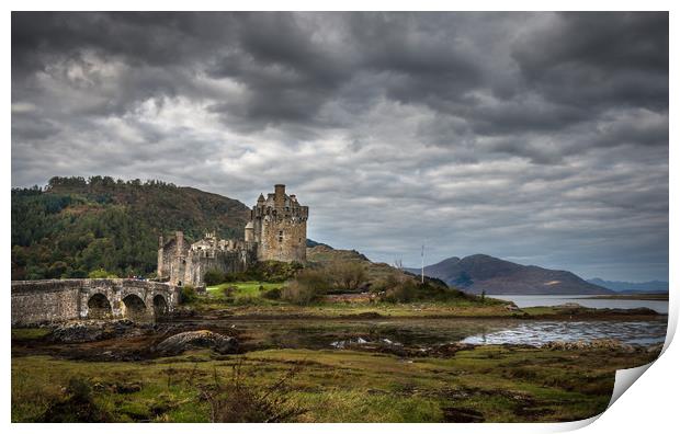 Eilean Donan castle Print by Pete Biggin