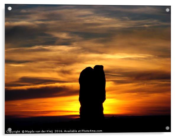 Warm sunset near Arches National Park Acrylic by Magda van der Kleij