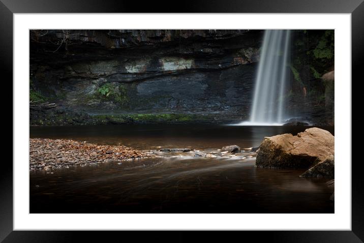 Sgwd Gwladus Lady falls Framed Mounted Print by Leighton Collins