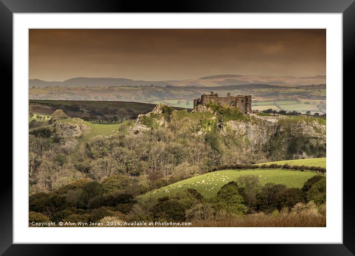 Carreg Cennen Castle Framed Mounted Print by Alun Wyn Jones