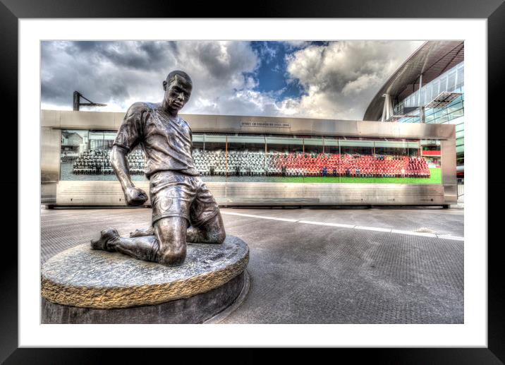 Thierry Henry Statue Emirates Stadium Framed Mounted Print by David Pyatt