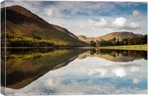 Buttermere  Canvas Print by Ray Pritchard