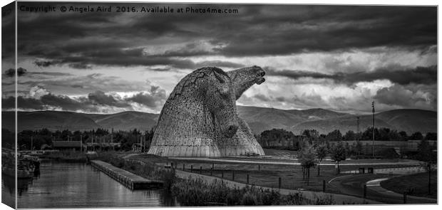 The Kelpies. Canvas Print by Angela Aird